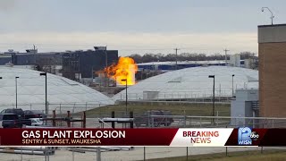 Video Hydrogen tank explodes at gas company [upl. by Aieka]